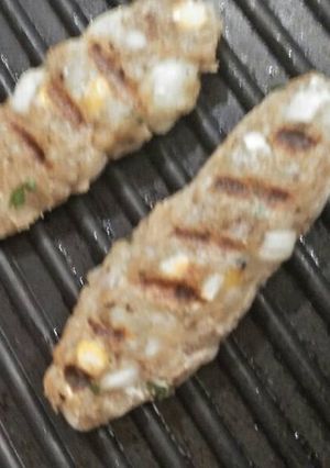 A picture of Nutri kebabs.