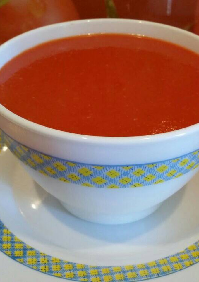 Una foto de Gazpacho en Thermomix y tradicional