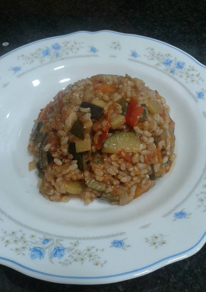 Una foto de Paella de verduras