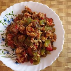 A picture of Capsicum tomato fish fry.