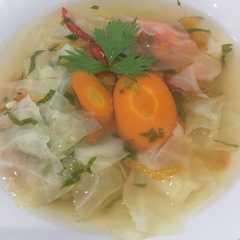 รูปของ Sayur Bening Wortel Kol