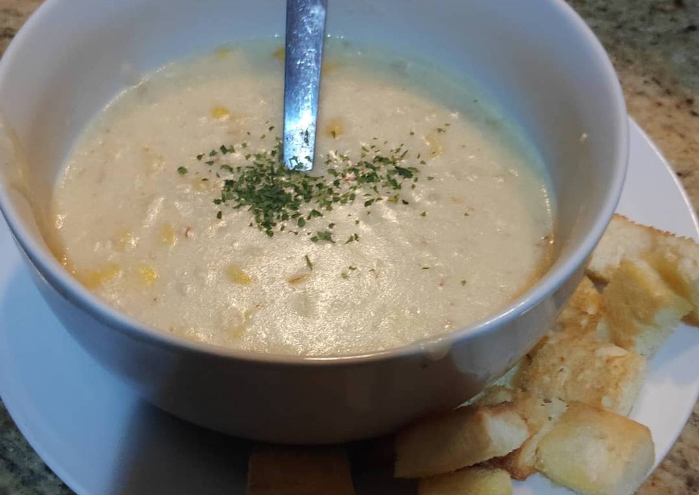Creamy chicken corn soup rice cooker