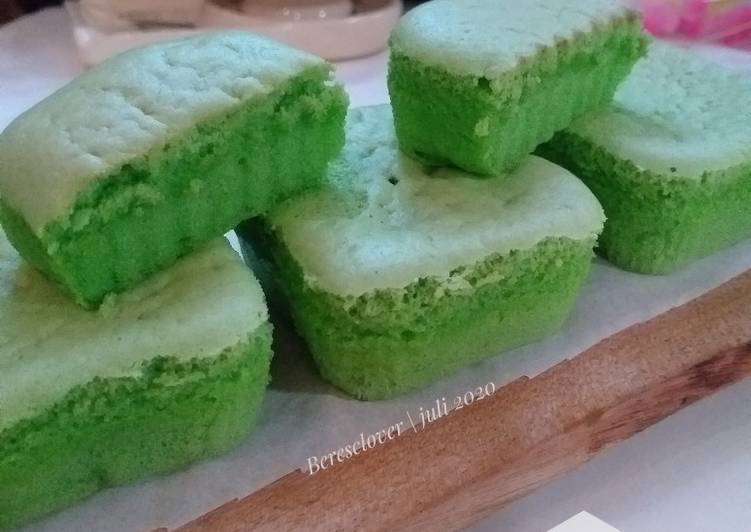 15.92 Ogura cake ketan pandan