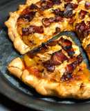 Pizza Đế Mỏng Giòn, Homemade Sốt Cà, Ớt Chuông Và Ba Chỉ Hun Khói