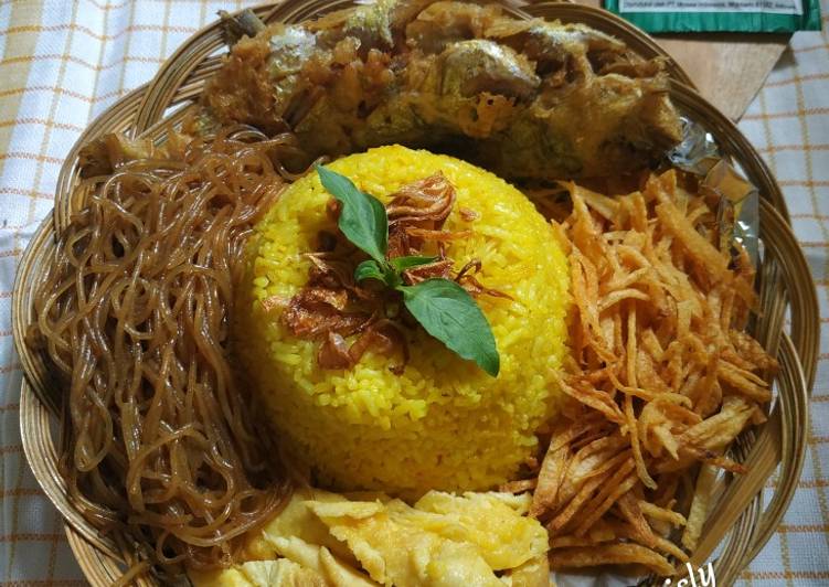 Resep Tumpeng Mini Nasi Kuning Rice cooker Anti Gagal