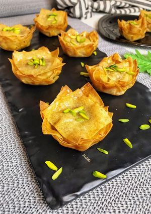 A picture of Baklava Muffins 🧡.