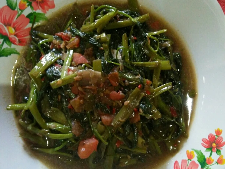 Cara Gampang Membikin Resep Tumis Kangkung Saus Tiram yang  Bikin Ketagihan Anti Ribet, Bisa Manjain Lidah