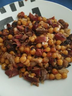 Una foto de Ropa vieja
