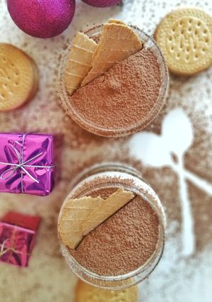 Una foto de Vasitos de tiramisú vegano