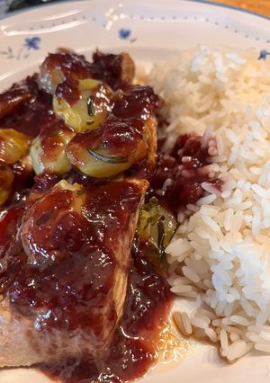 Foto principal de Secreto con salsa de vino tinto y uva caramelizada al estragón !!!