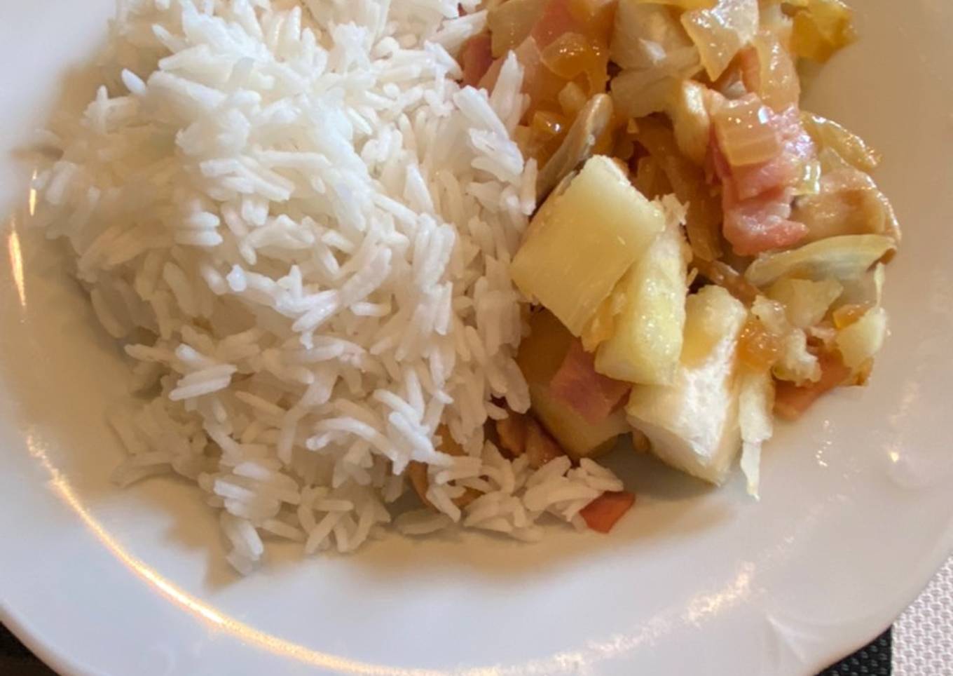 Arroz con Yuca, champis y bacon