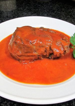 Foto principal de Galtas de cerdo en salsa de hortalizas