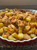 Bocconcini di pollo e patate con panatura aromatica,al forno
