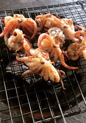 Hình của món Bạch tuột nướng satế.