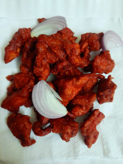 ரோட்டு கடை சிக்கன் பக்கோடா (roadside chicken pakoda recipe in Tamil) செய்முறை முக்கிய புகைப்படம்