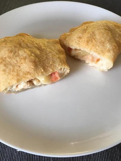 Una foto de Pizza fritta napoletana 🌱🍅🧀