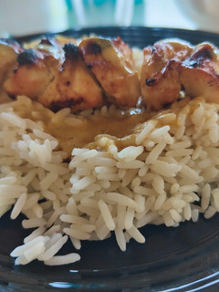 Une photo de Brochettes de poulet au lait de coco