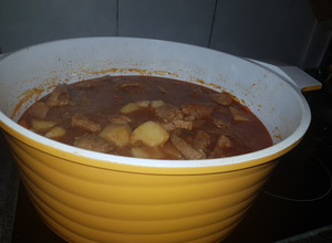 Una foto de Cazuela de Matambre bien completa para muchas personas !!!