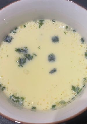 香菇紫菜蒸蛋（紫菜湯底） 的食譜成品照片