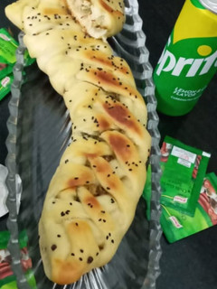 A picture of Fish bread in pateela 😋.
