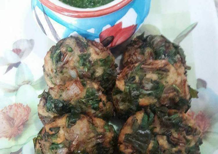 Step-by-Step Guide to Make Quick Palak bread vada