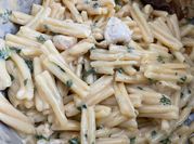 A picture of mix vegetable macaroni