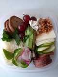 Poke bol salami et fromage