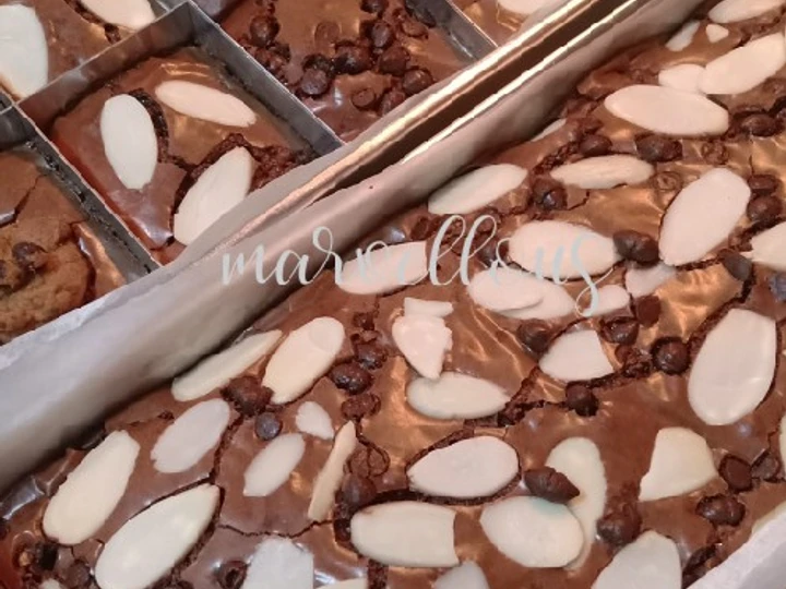 Cara Gampang Menyiapkan Resep Shiny Fudgy Brownies yang Lezat Anti Ribet, Mantap