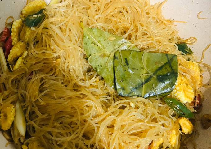 Anti Ribet, Buat Bihun Goreng Jagung Muda Praktis