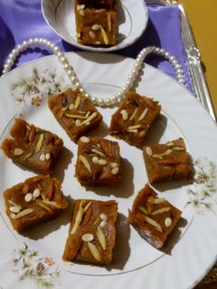 કેરી બેસન બરફી રેસીપી મુખ્ય ફોટો
