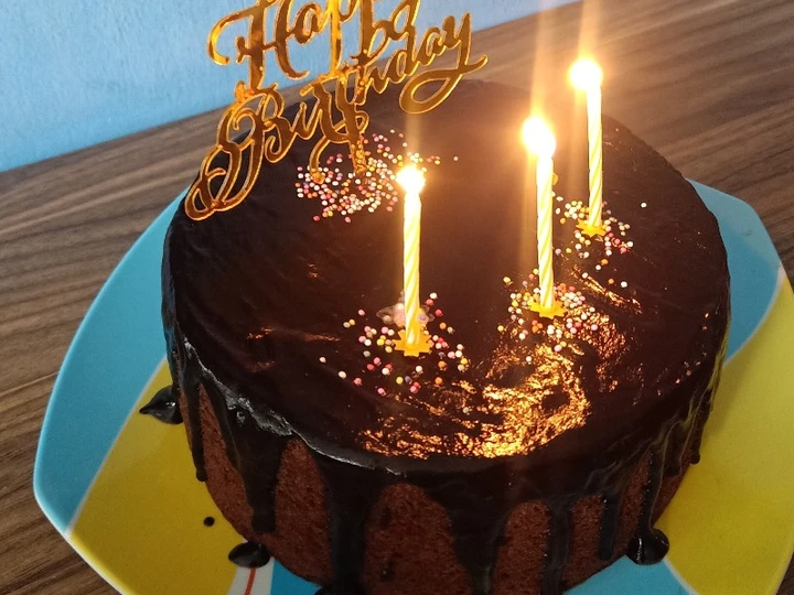 Cara Sederhana Menyiapkan Resep  Banana Choco Cake Birthday yang Bisa Manjain Lidah, Enak
