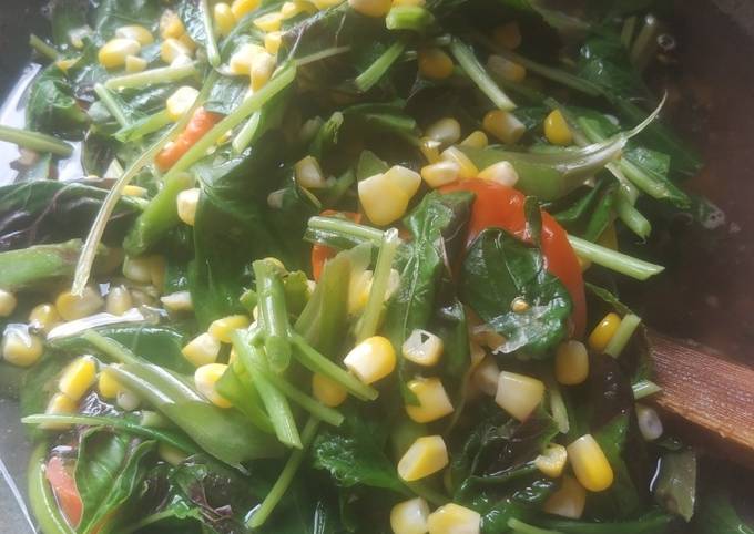 Resep Sayur Kuah Bening Bayam Merah Jagung Manis Oleh Dapoer Bunda