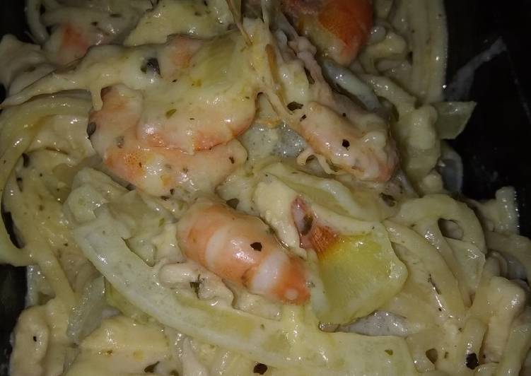 Carbonara seafood