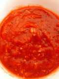 Sốt cà chua đơn giản cho pizza, mỳ Ý