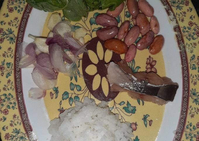 Mpasi simple : lele, kacang merah, bayem