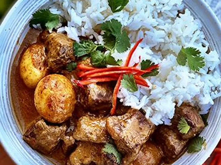 Easy Steps to Make Recipe Wagyu Beef Massaman Curry that is So Delicious, Delicious}