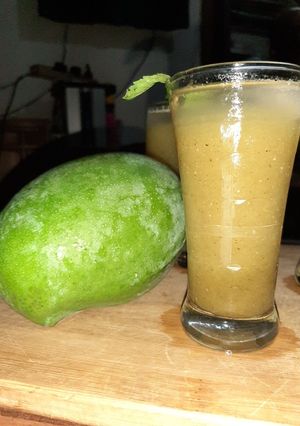 આમ પન્ના (Aam panna Recipe in Gujarati) રેસીપી મુખ્ય ફોટો