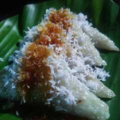 รูปของ Jajan madura lupis