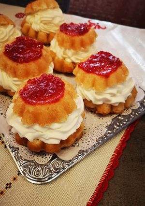 O poză a rețetei Savarine delicioase.