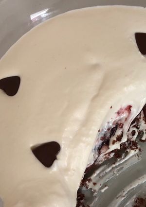A picture of “Black Forest” Gateaux.