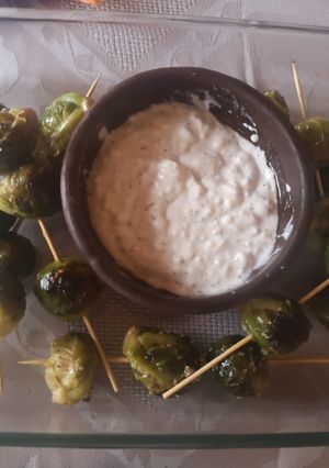 Una foto de Brochettes de Repollitos de Bruselas