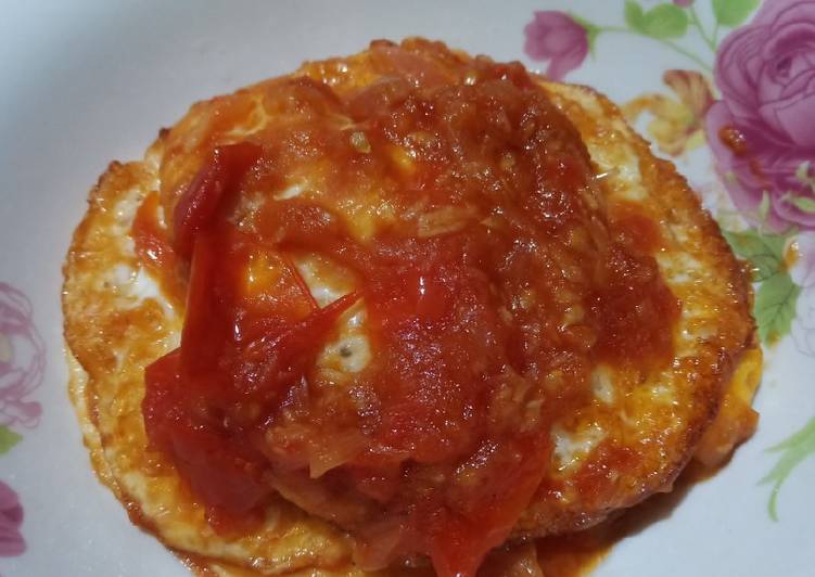 Telur Ceplok Sambal Tomat