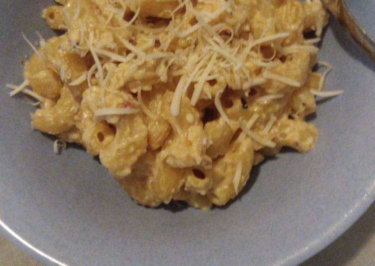 Macaroni carbonara simple