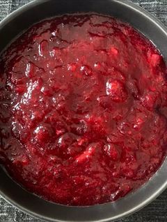 A picture of Cranberry Sauce.
