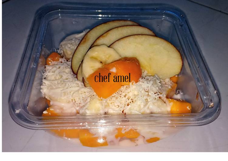 Resep: LezatSalad buah yogurt 