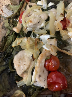 Una foto de Pollo con espinacas. Cena fácil