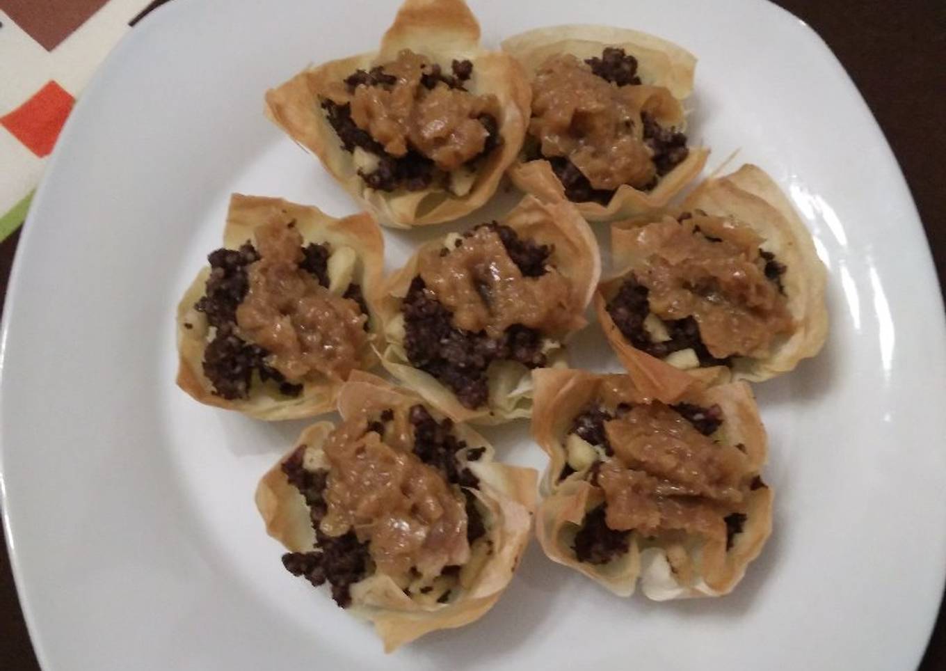 Canastillas de morcilla y cebolla caramelizada con Thermomix