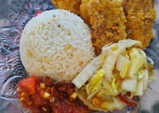 Resep Nasi liwet teri medan Anti Gagal