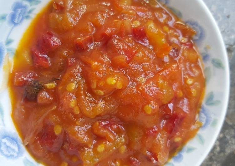 makanan Sambal tumis tomat aroma sereh yang Lezat