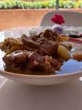 Sopas de lentejas con costilla de res